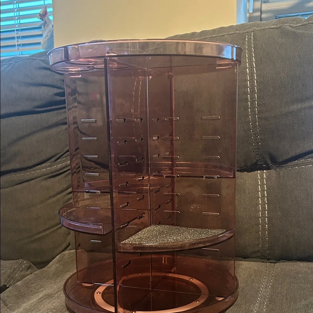 Rotating Makeup Organizer in Pink
